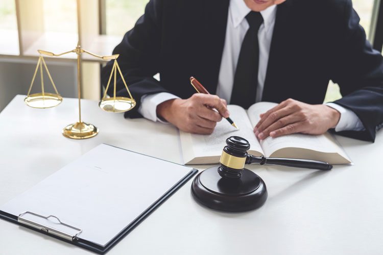 Avocat d'affaires
