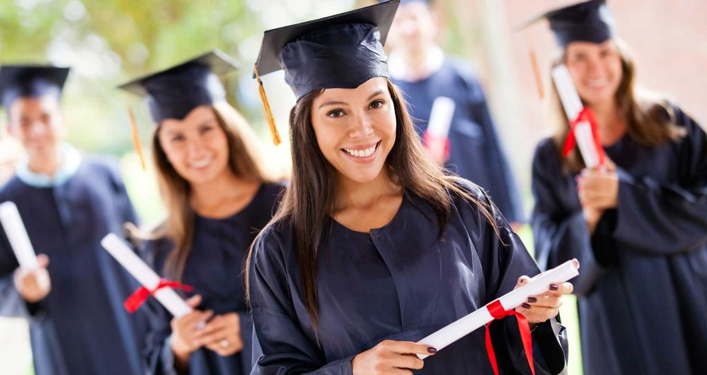 Diplômés, excellents étudiants