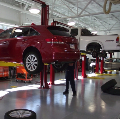 outils de service de voiture