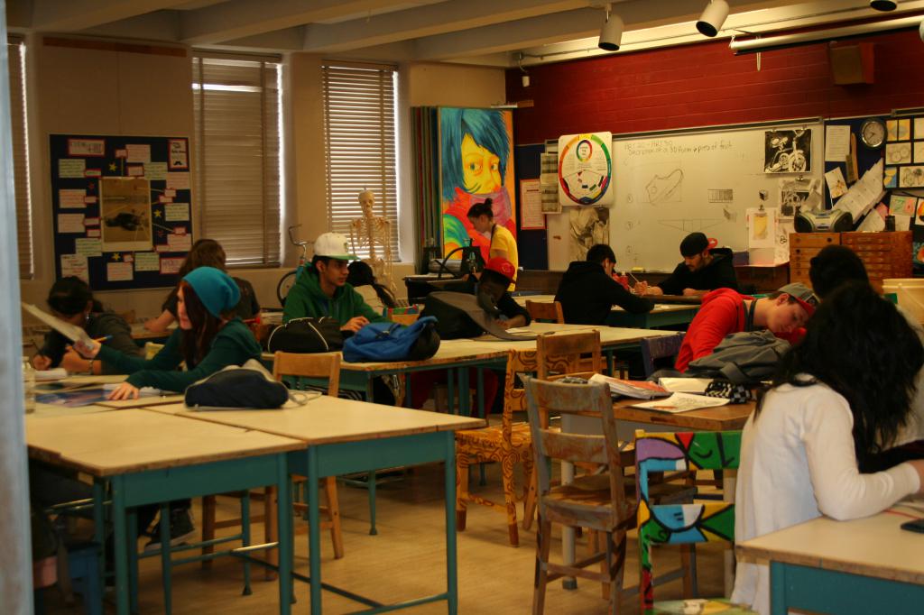 Quelle est la différence entre un gymnase et une école normale et lycée