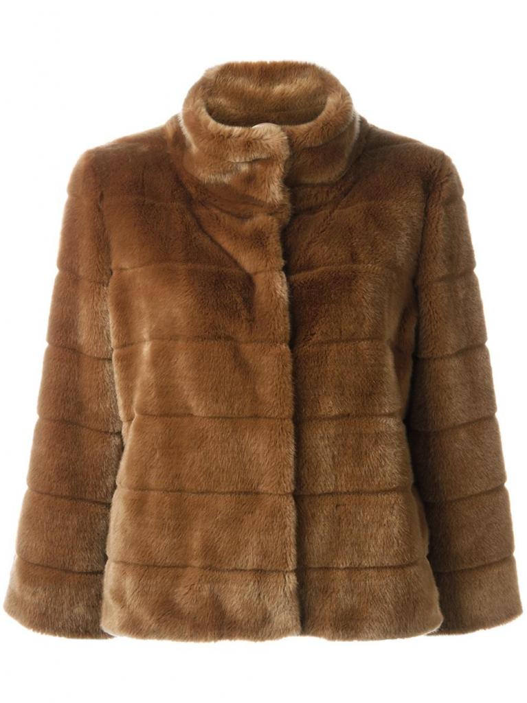 manteau de fourrure court