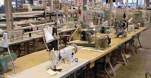 machines à coudre pour la production