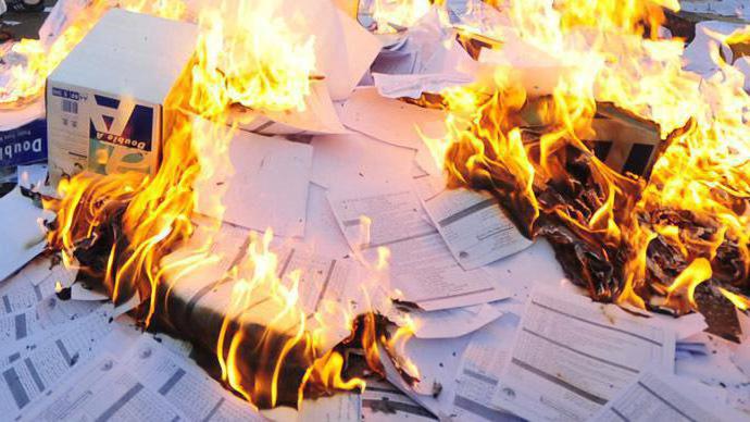 listes de documents indiquant les périodes de stockage