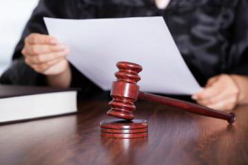 problèmes d'un procureur privé en tant que participant à une procédure pénale