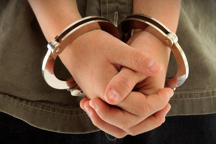 l'interrogatoire d'un suspect mineur ne peut pas continuer plus longtemps