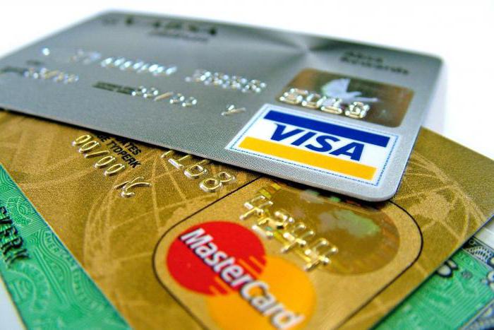 combien d'années puis-je obtenir une carte bancaire