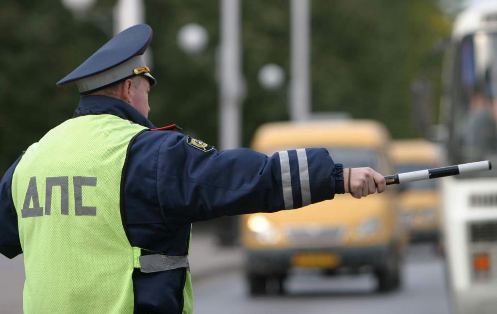 Les flics de la circulation arrêtés sans droits