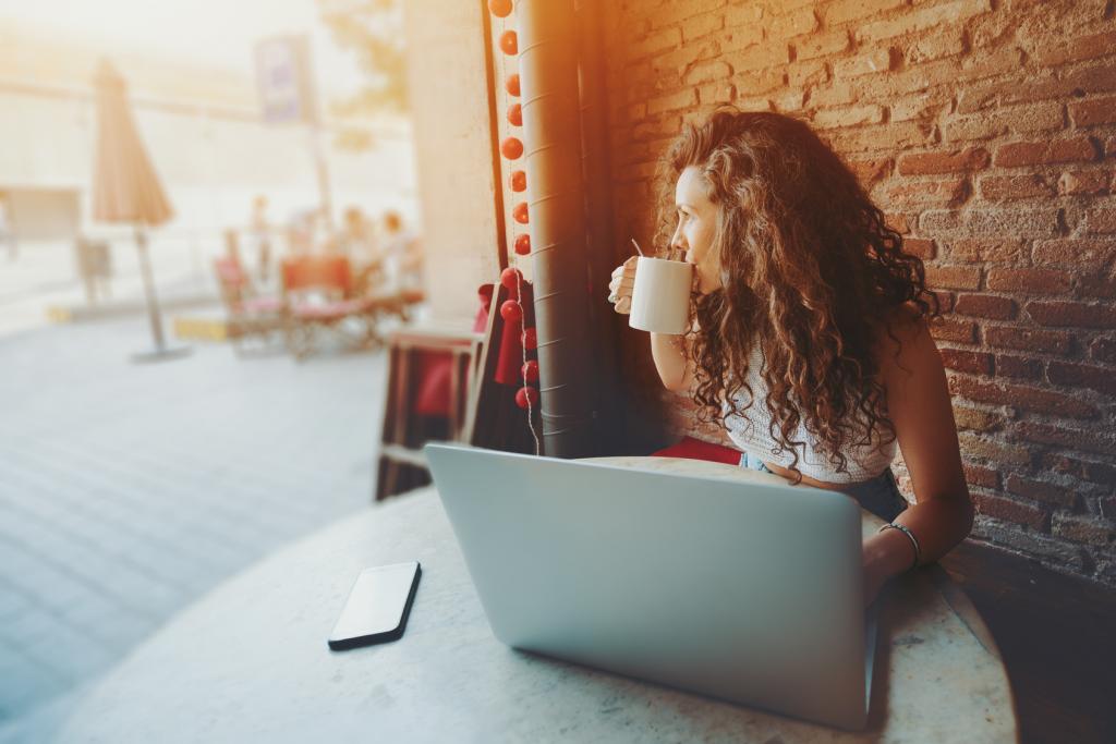 Est-il obligatoire d'ouvrir un compte courant pour les entrepreneurs individuels sur un compte simplifié?