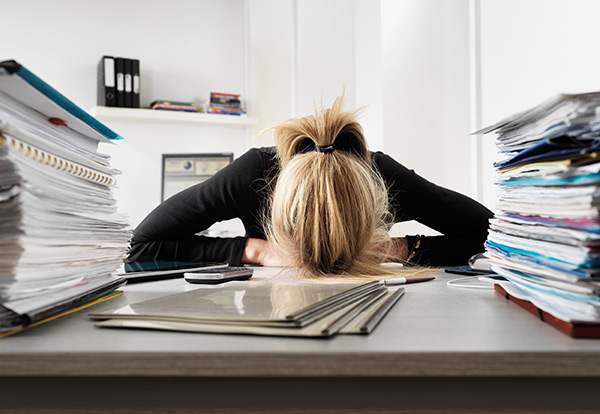 l'employeur a le droit d'appliquer des mesures disciplinaires