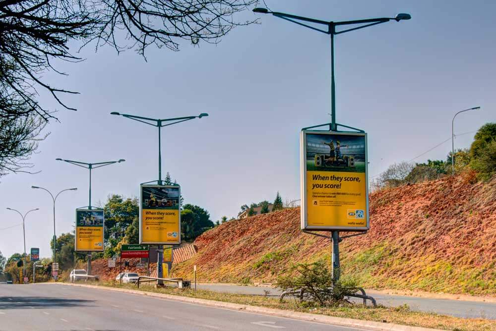 Caractéristiques de la publicité sur les poteaux