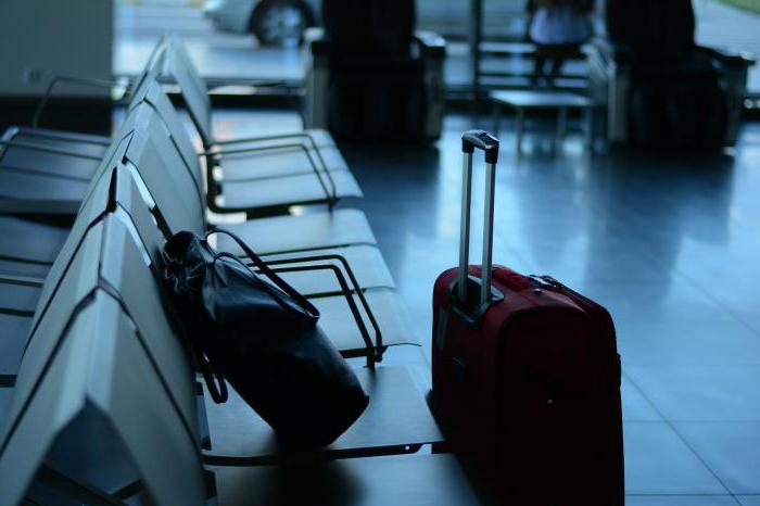 refus d'un voyage d'affaires pour raisons familiales