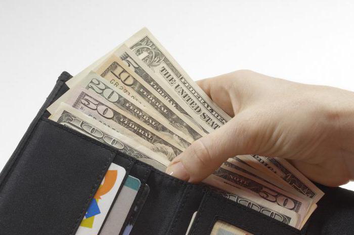 comment calculer les gains moyens au licenciement après un congé de maternité
