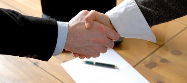 contrat de location entre une personne morale et une personne physique