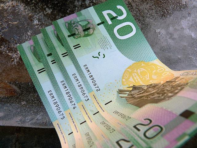 dollar canadien