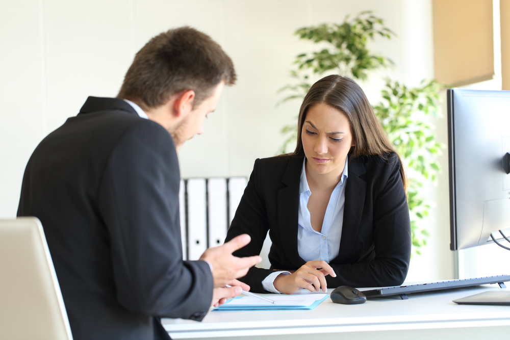 à la discrétion de l'employeur