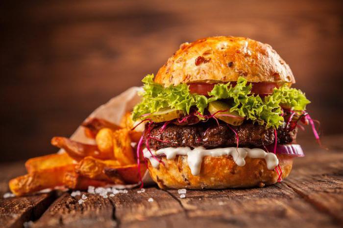 délicieux hamburgers à Moscou