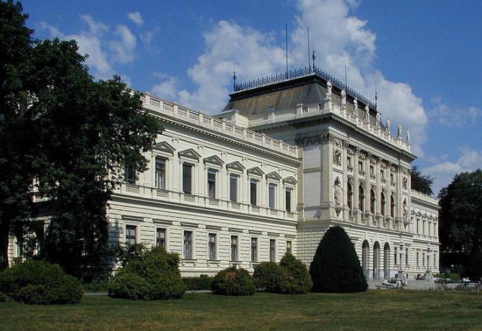 universités d'Autriche en anglais