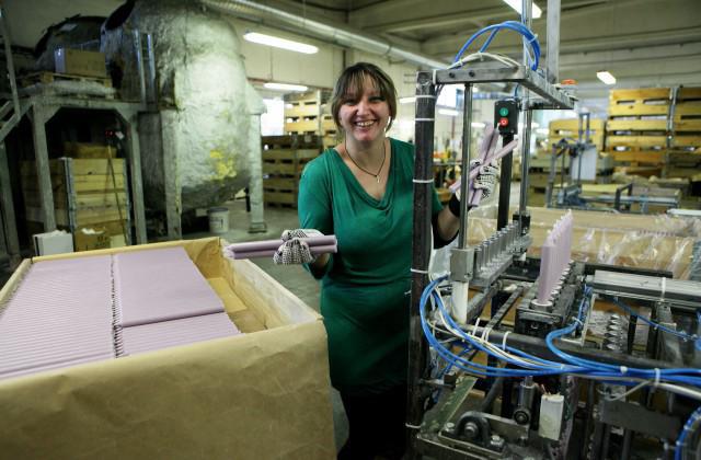 équipement pour la production de bougies d'église à la maison