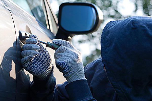 comment trouver une voiture volée