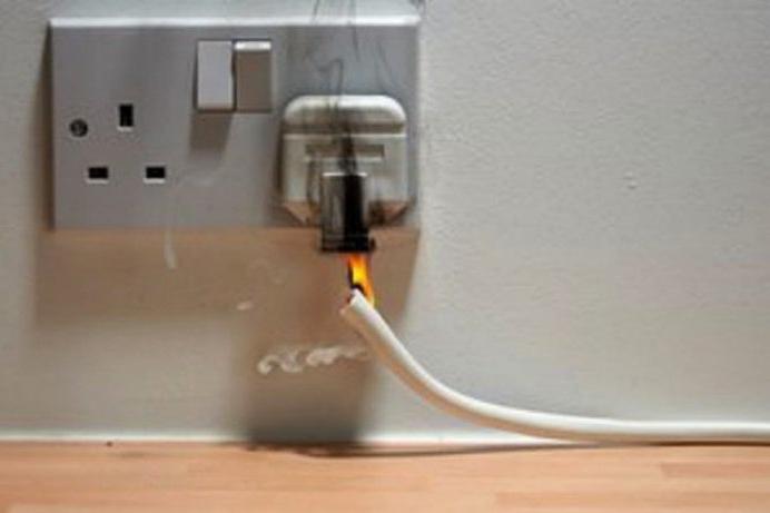 décharges et tolérances d'électricien