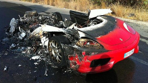 voiture incendiée