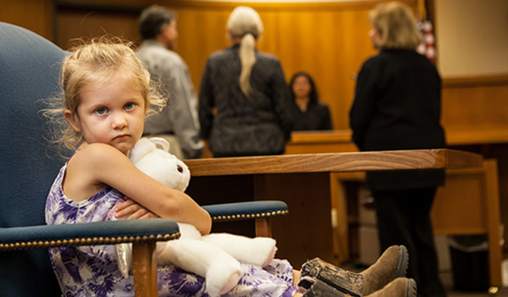 Enfant au tribunal