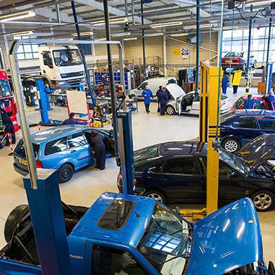 salle de service des wagons de marchandises