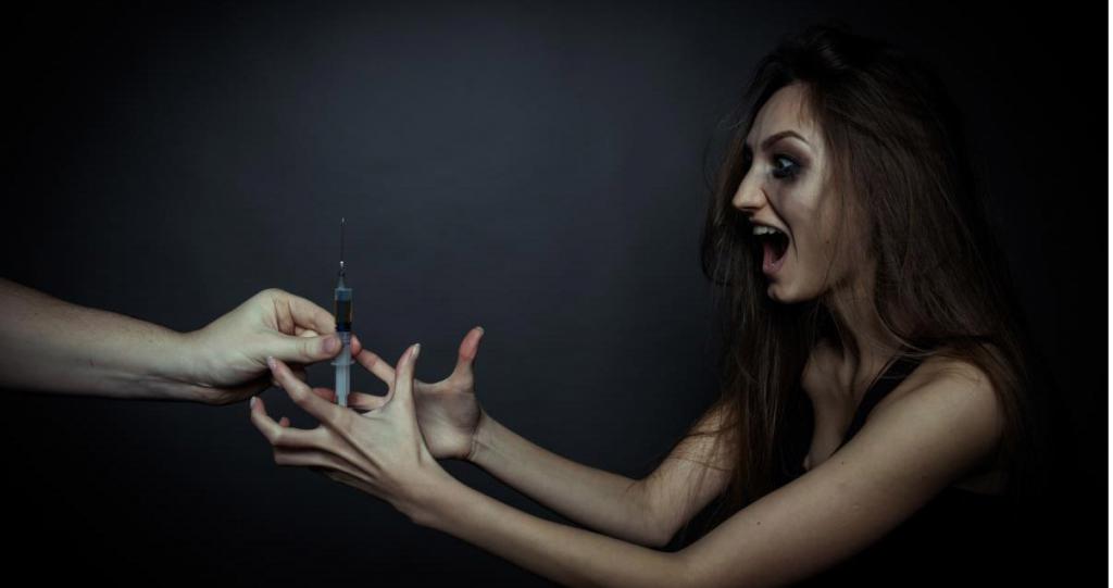 Vendre de la drogue aux gens