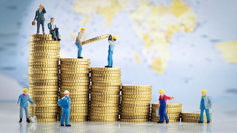 réduction massive du nombre d'employés