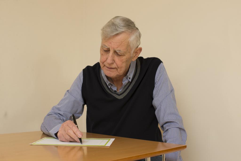 importance des avantages accordés aux anciens combattants qui travaillent pour le logement et les services communaux