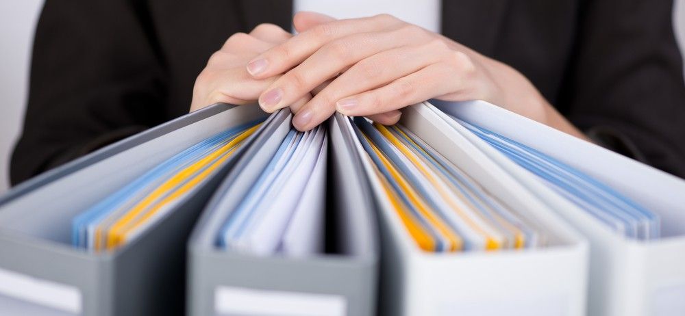 division de la journée de travail en parties du centre commercial de la fédération de Russie