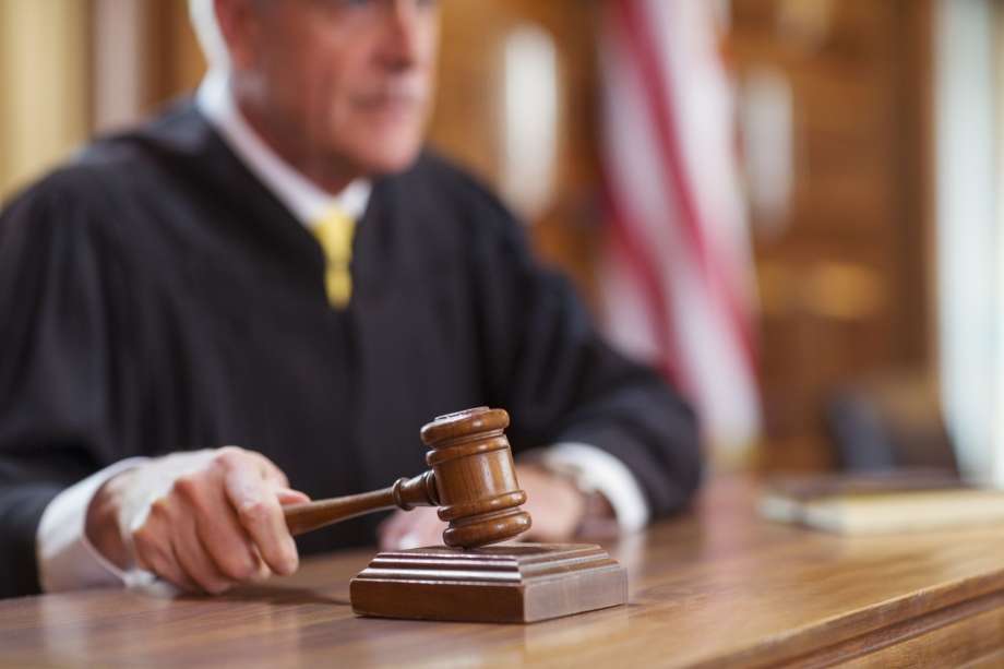 L'avocat peut représenter au tribunal
