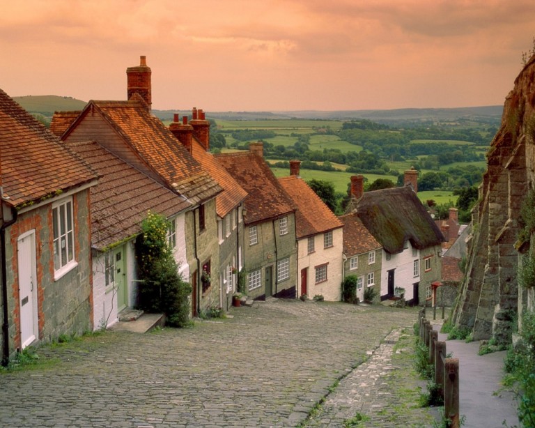Rue dans le village