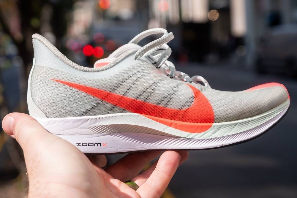 Caractéristiques retour chaussures de sport