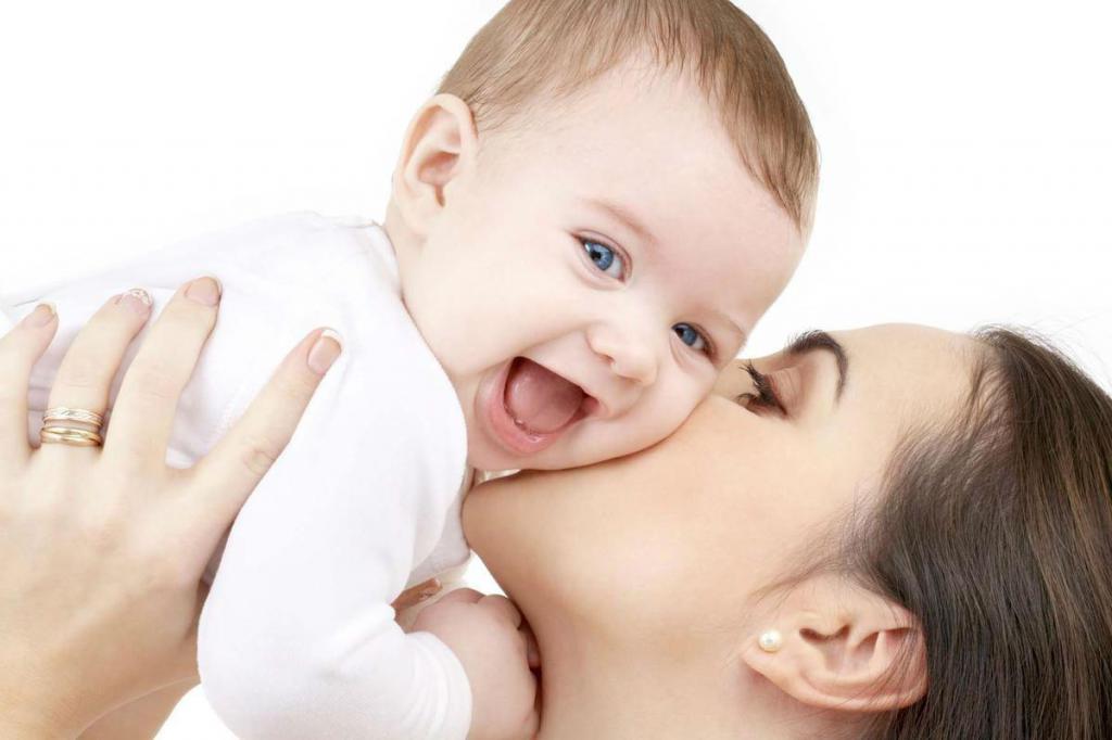 bébé souriant